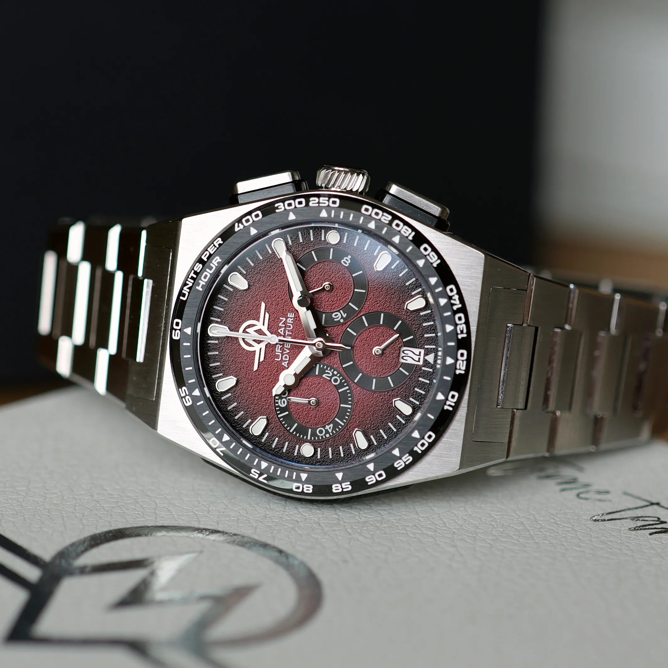 MONRO URBAN ADVENTURE MUA-C2, Mechaquartz Chronograph, 40mm Stainless Steel, Red Dial