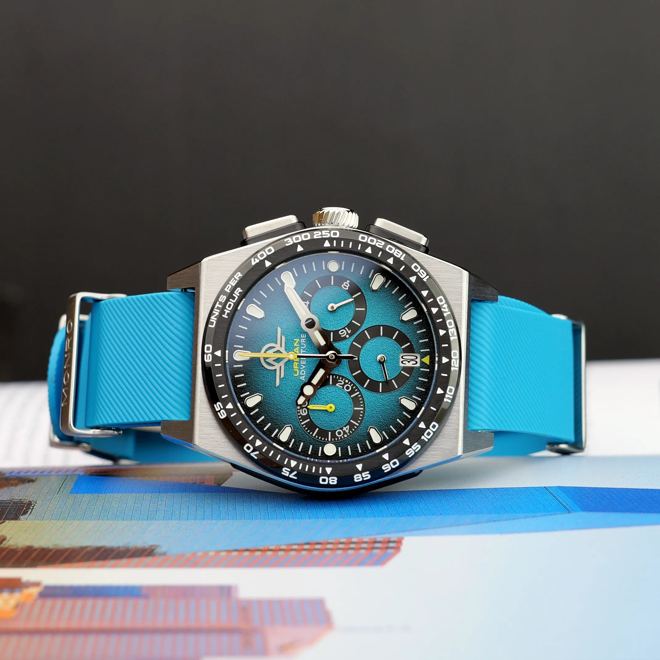 MONRO URBAN ADVENTURE MUA-C3, Mechaquartz Chronograph, 40mm Stainless Steel, Green Dial