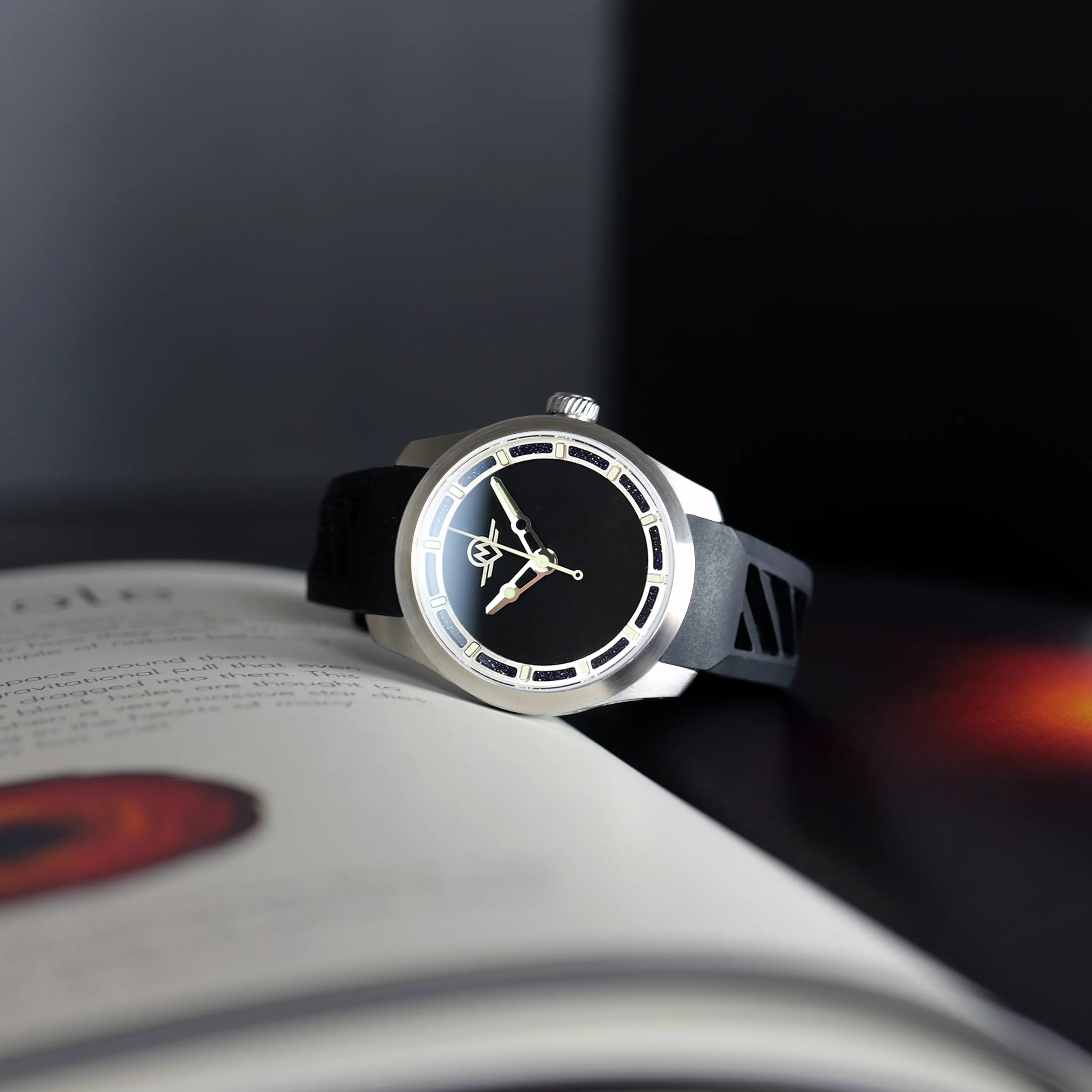 MONRO LUNA ADVENTURE MLA-MBR MUSUO BLACK HOLE, 9039 Automatic Watch, 39mm EPDM Rubber