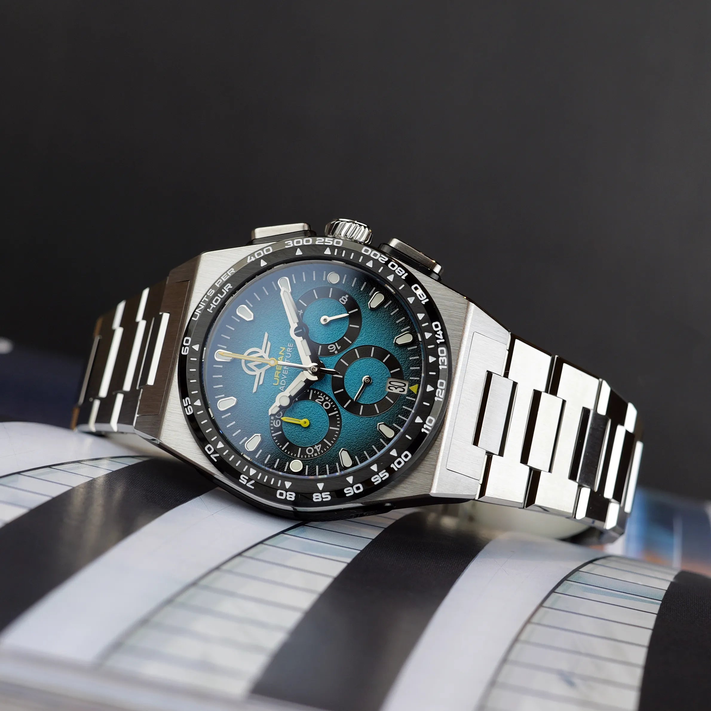 MONRO URBAN ADVENTURE MUA-C3, Mechaquartz Chronograph, 40mm Stainless Steel, Green Dial