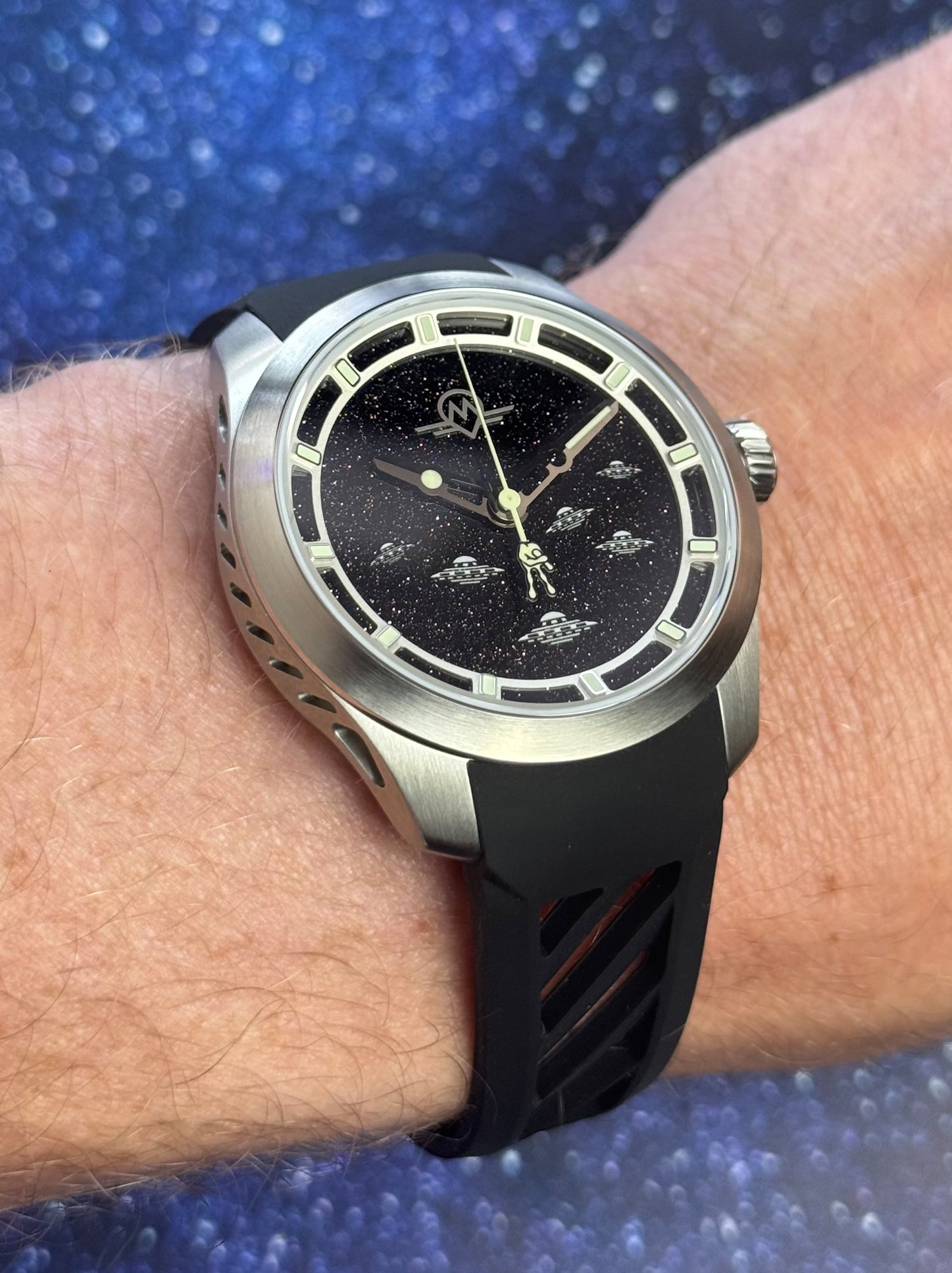 EARLY VIP ACCESS - MONRO LUNA ADVENTURE MLA-WCP WE COME IN PEACE, 9039 Automatic Watch, 39mm EPDM Rubber