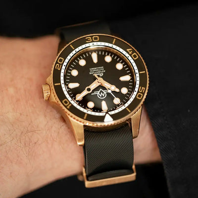 MONRO OCEAN ADVENTURE MOA-BR2 PACIFIC BRONZE, Automatic Dive Watch, 41mm Bronze Case, Black Dial