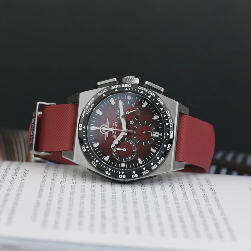 Load video: MONRO URBAN ADVENTURE MUA-C2, Mechaquartz Chronograph, 40mm Stainless Steel, Red Dial